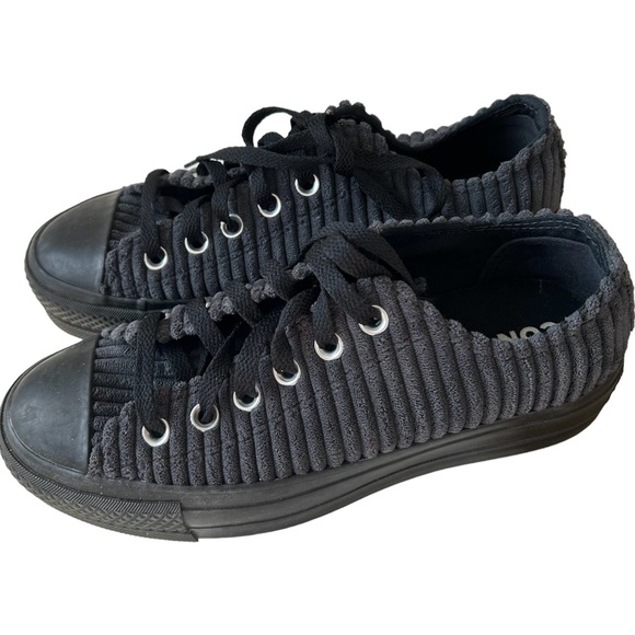 Converse Shoes - Converse All Star Platform Corduroy Sneakers Size 6.5